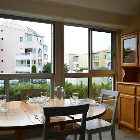 شقة Cap D'agde, 2 Pieces, 6 Personnes - Fr-1-249-175 *