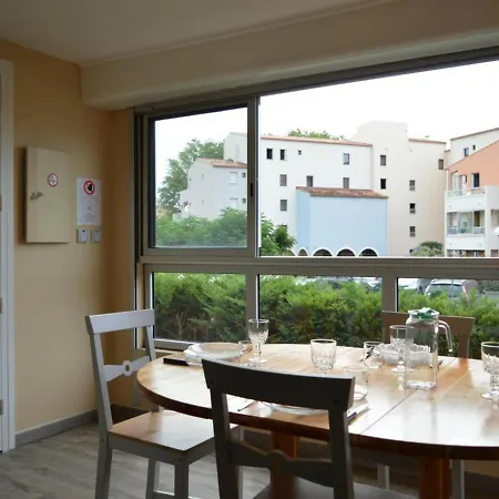 شقة Cap D'agde, 2 Pieces, 6 Personnes - Fr-1-249-175