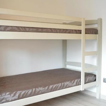 Cap D'agde, 2 Pieces, 6 Personnes - Fr-1-249-175